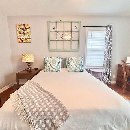 Blue Birdhouse - Indiana Dunes - Pet Friendly Chesterton Εξωτερικό φωτογραφία